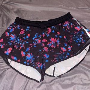 LULULEMON HOTTY HOT SHORTS